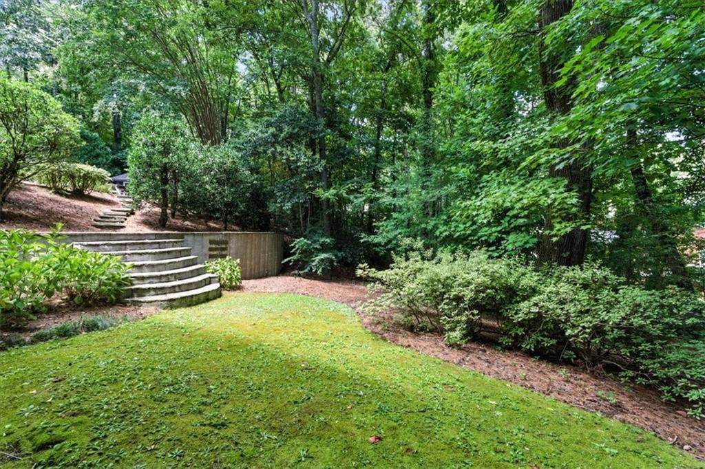 8 Saddle Trail Se Property Photo 54