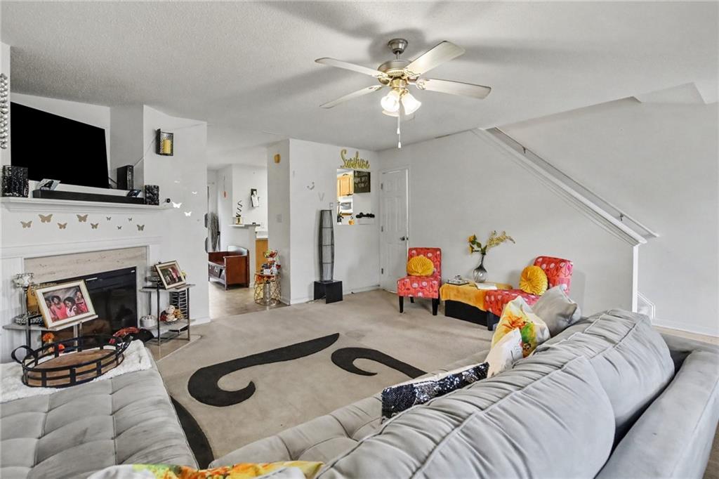 1763 Fielding Way Property Photo 12
