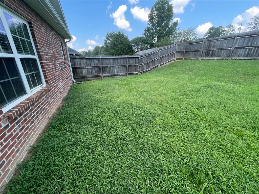 18 Hawk Spring Drive Sw Property Photo 5