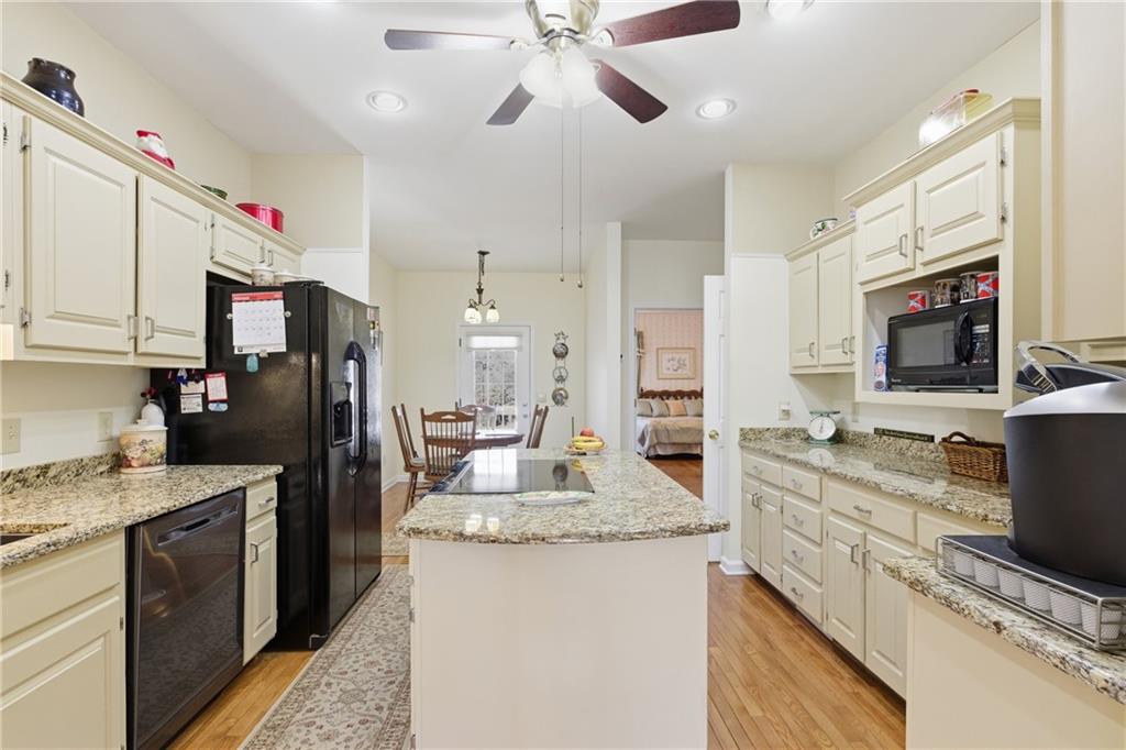 149 Tall Oaks Drive Property Photo 14