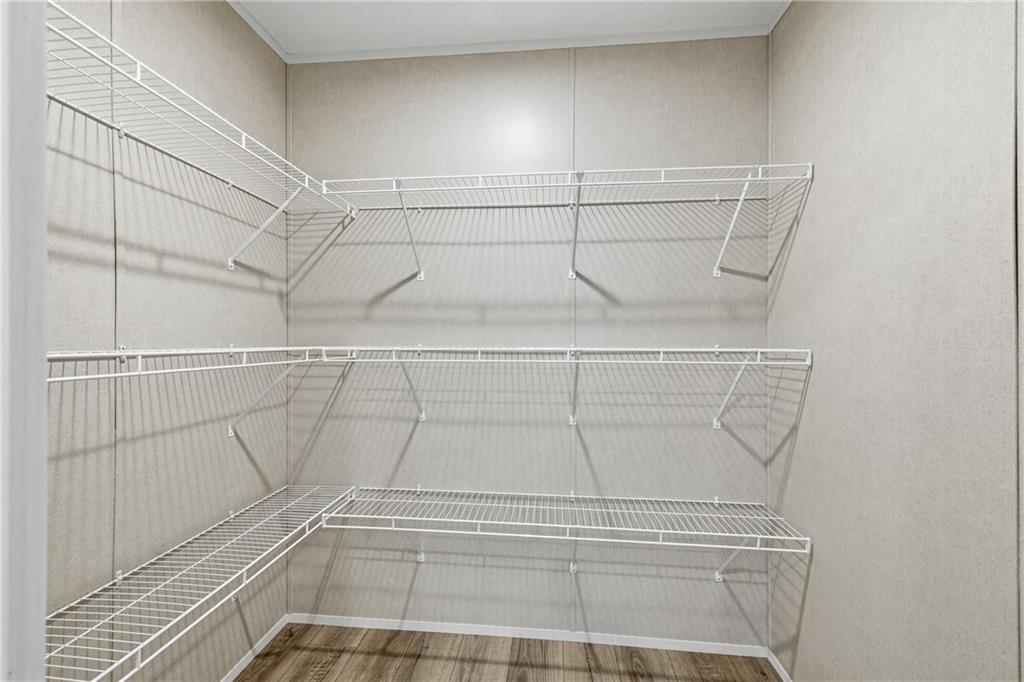 915 Smith Loop Road Property Photo 11