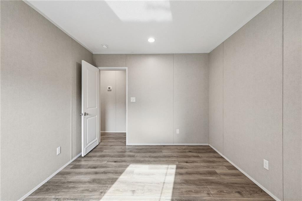 915 Smith Loop Road Property Photo 17