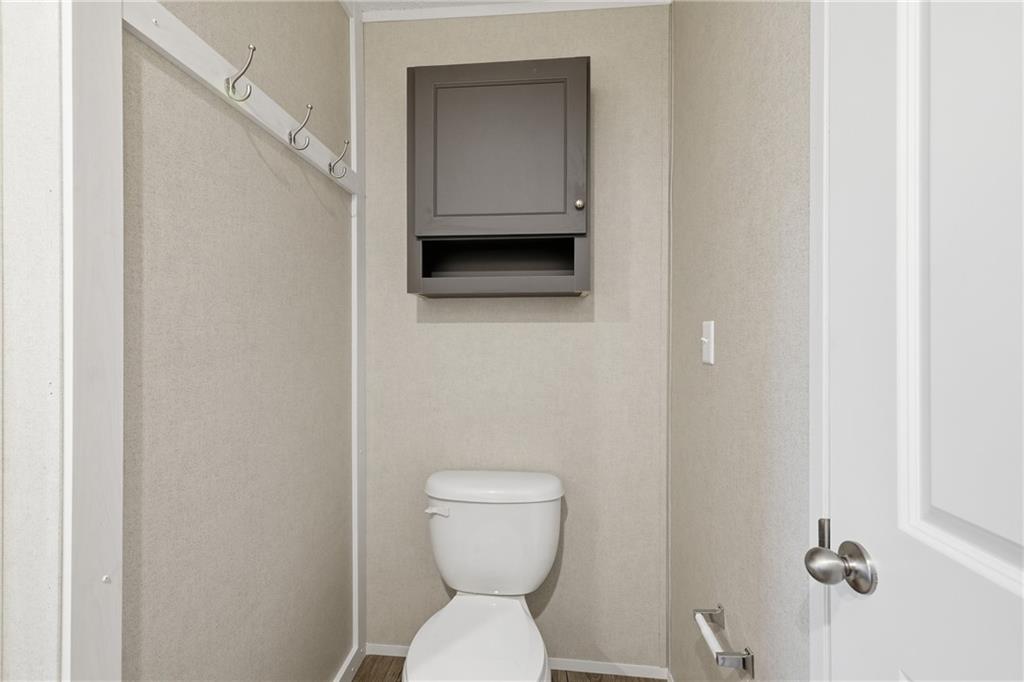 915 Smith Loop Road Property Photo 26