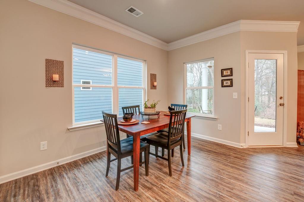 101 Waterside Trail Property Photo 11
