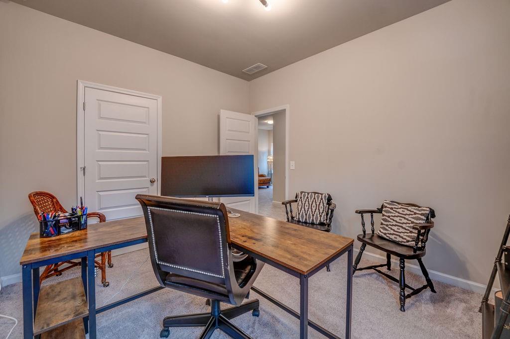 101 Waterside Trail Property Photo 46