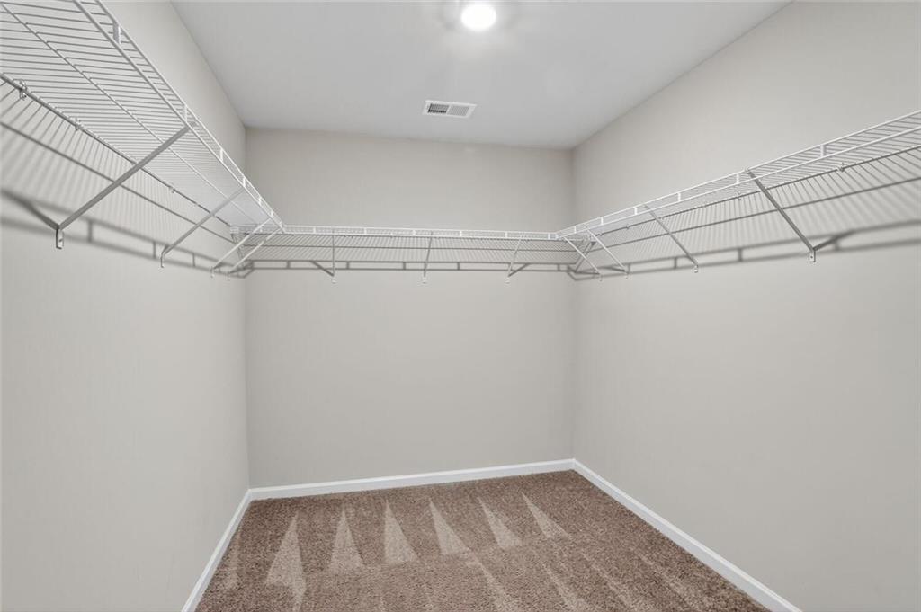 1553 Spring Hollow Way Property Photo 17