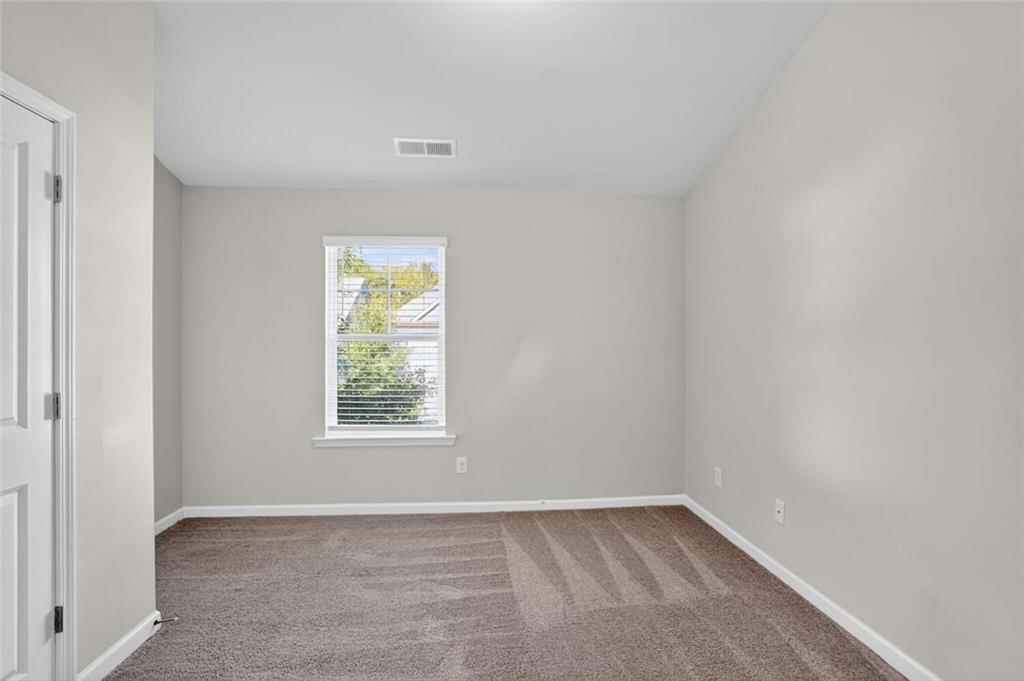 1553 Spring Hollow Way Property Photo 20