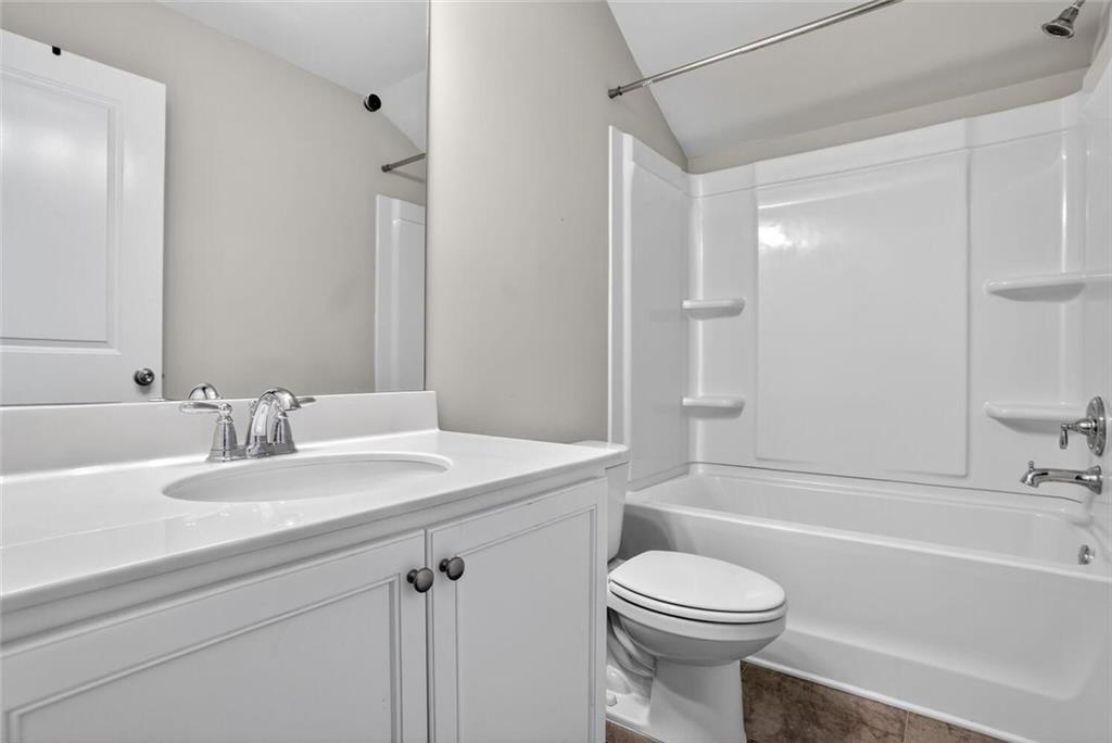 1553 Spring Hollow Way Property Photo 23