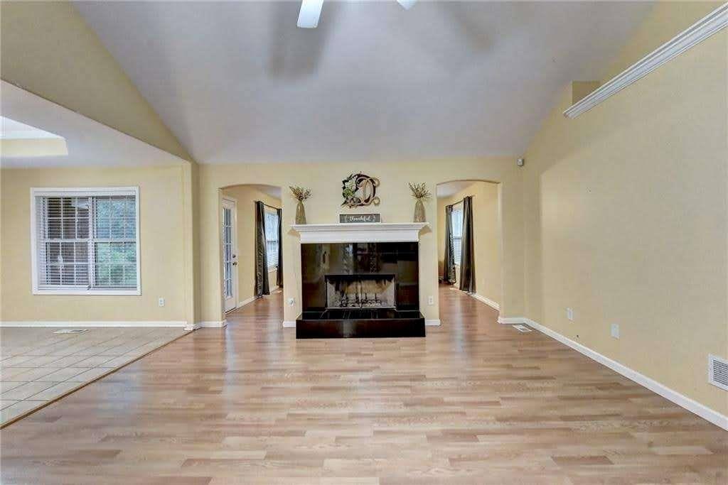 44 Still Water Lane Property Photo 3
