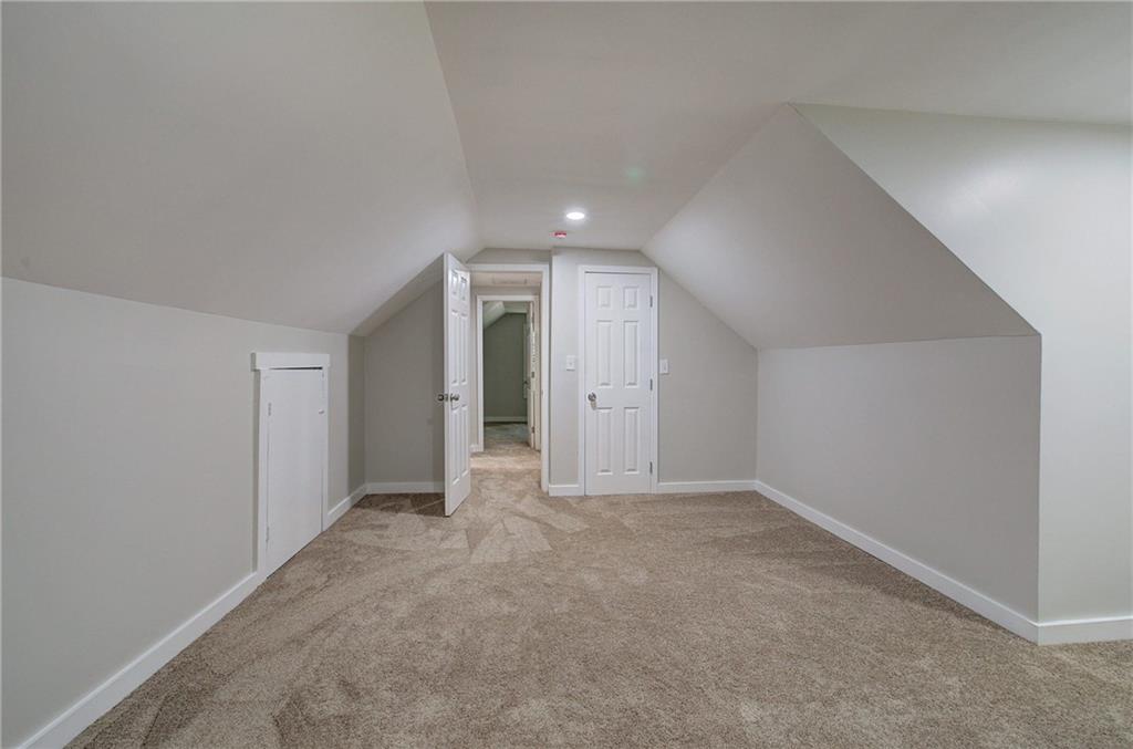 252 Hudson Way Property Photo 14