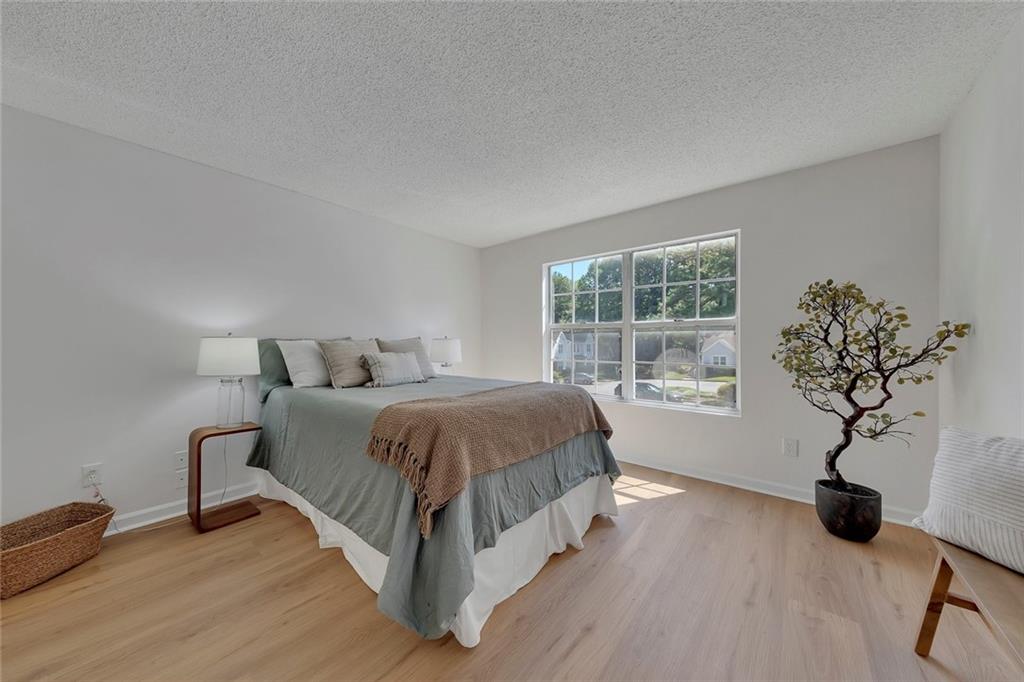 4106 Whitehall Way Property Photo 14