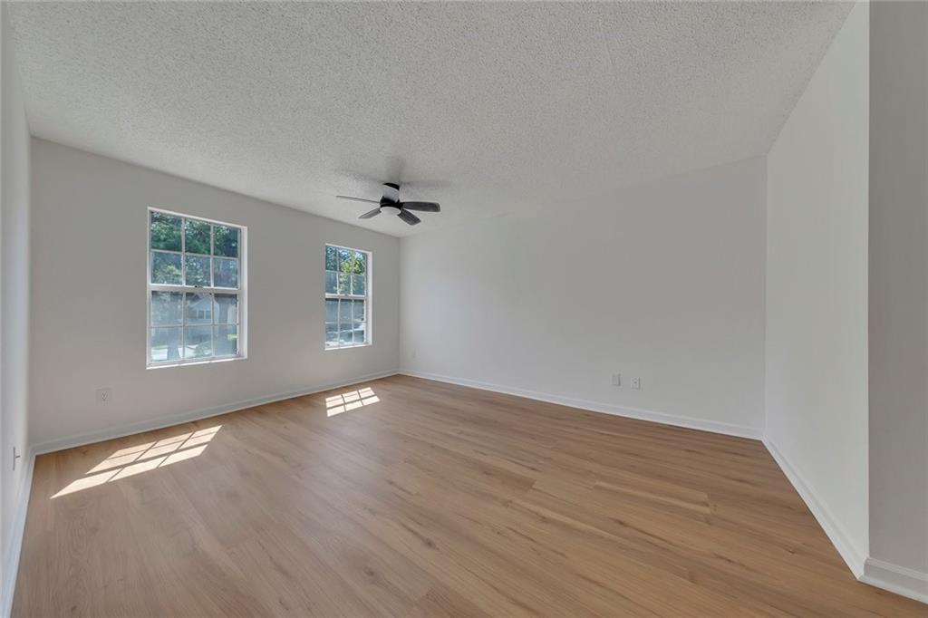 4106 Whitehall Way Property Photo 18