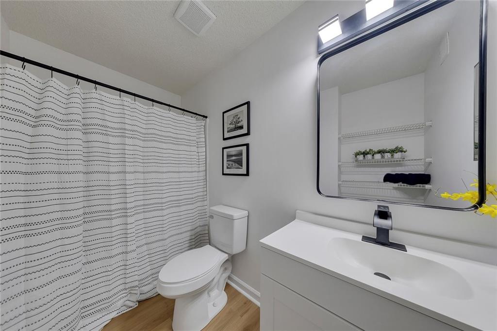 4106 Whitehall Way Property Photo 21