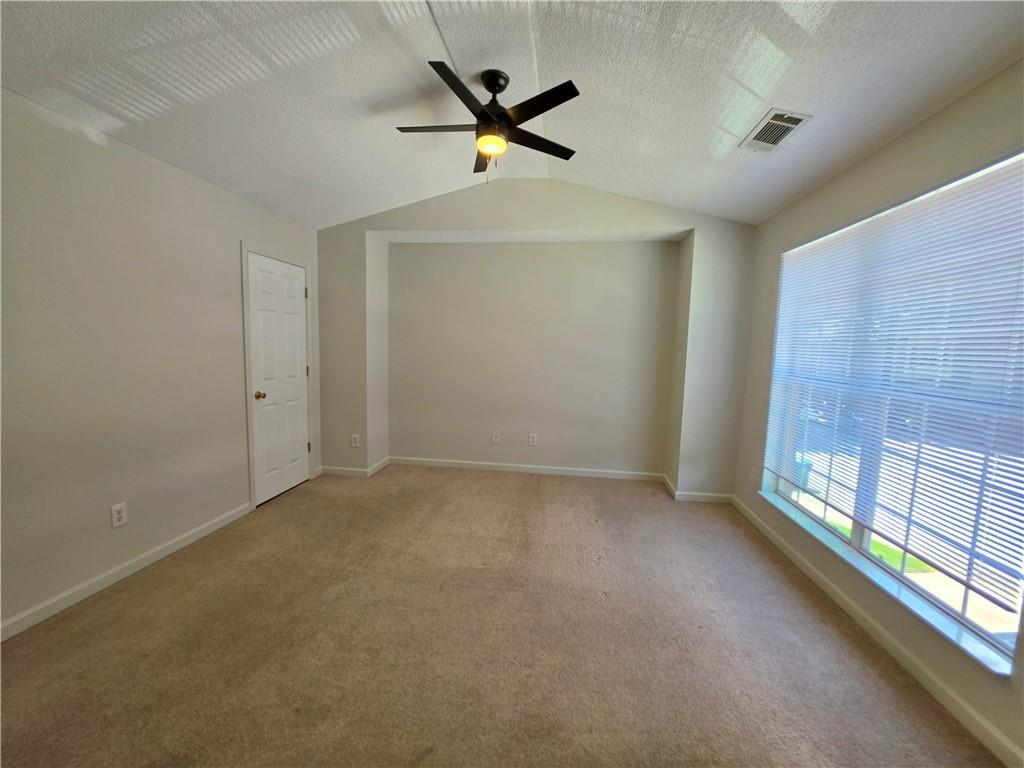 2846 Parkway Close Property Photo 16