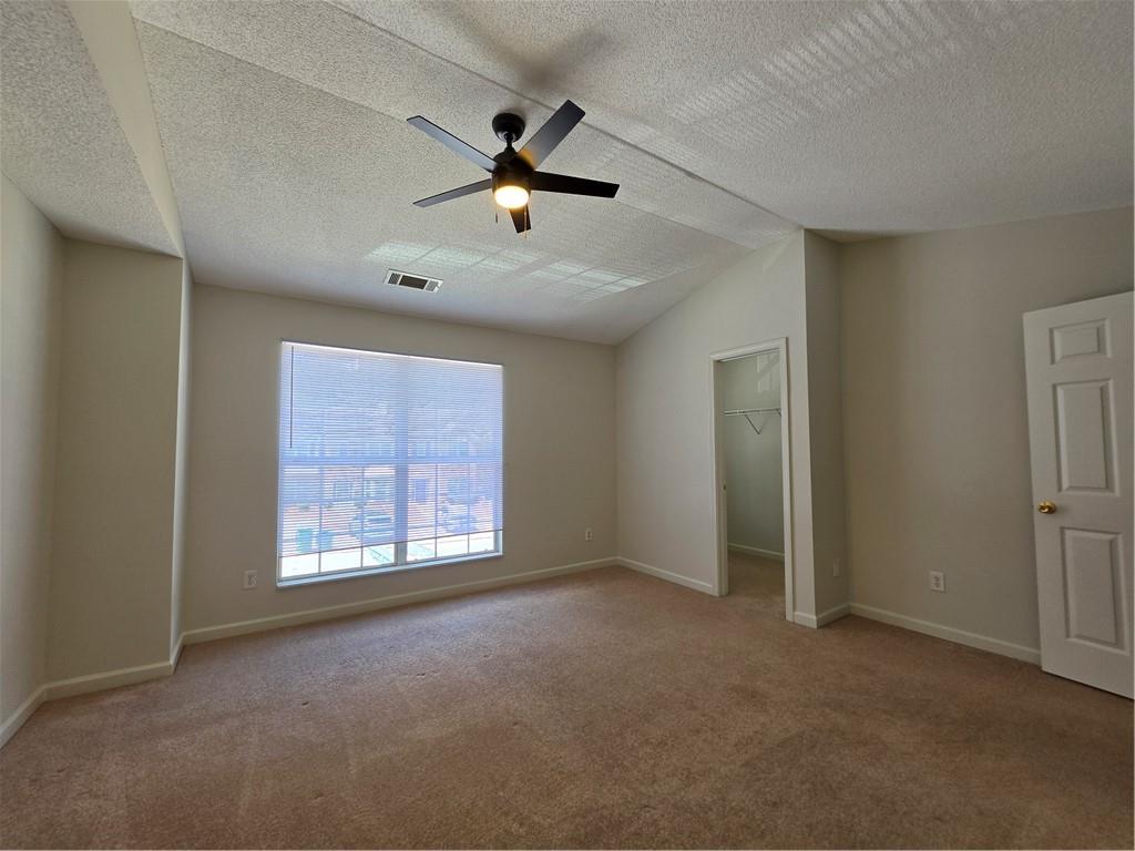 2846 Parkway Close Property Photo 17