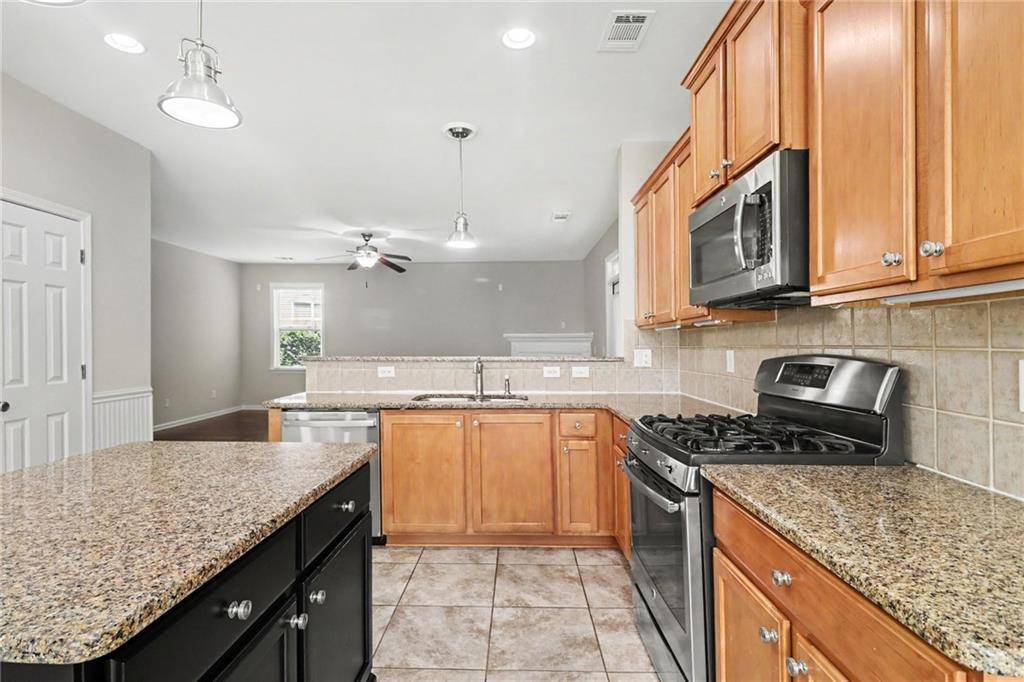 4820 Fieldstone View Circle Property Photo 15