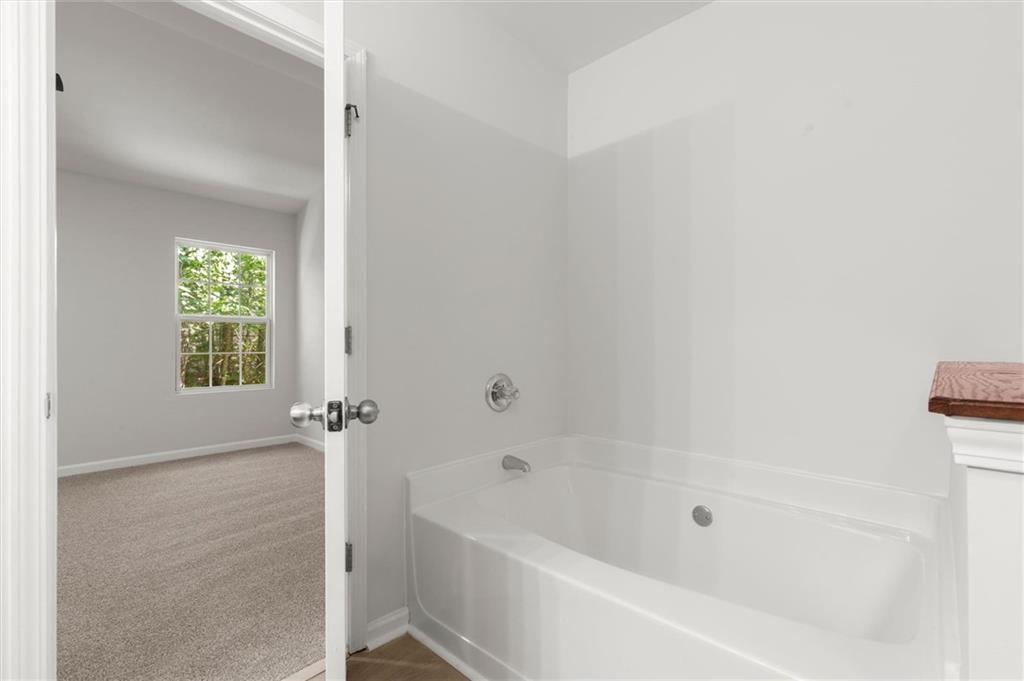 5016 Lower Elm Street Property Photo 13