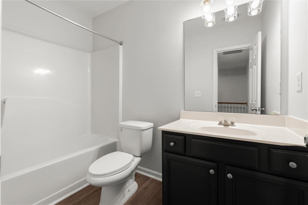 5016 Lower Elm Street Property Photo 16