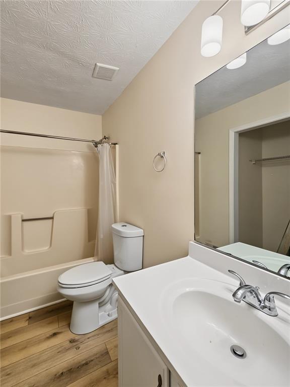 152 Village Drive Property Photo 12