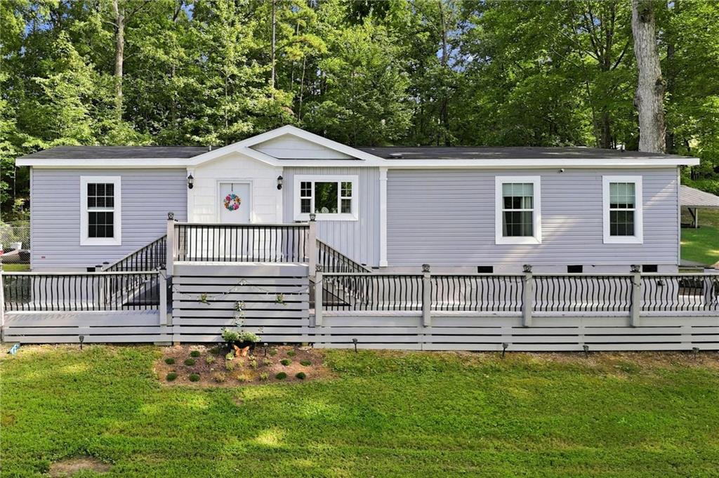 1301 Gardner Spring Road SE