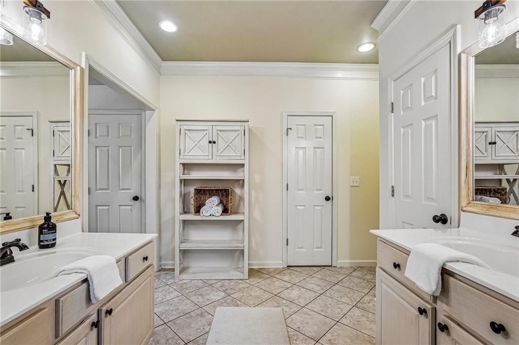 1515 Shagbark Way Property Photo 24