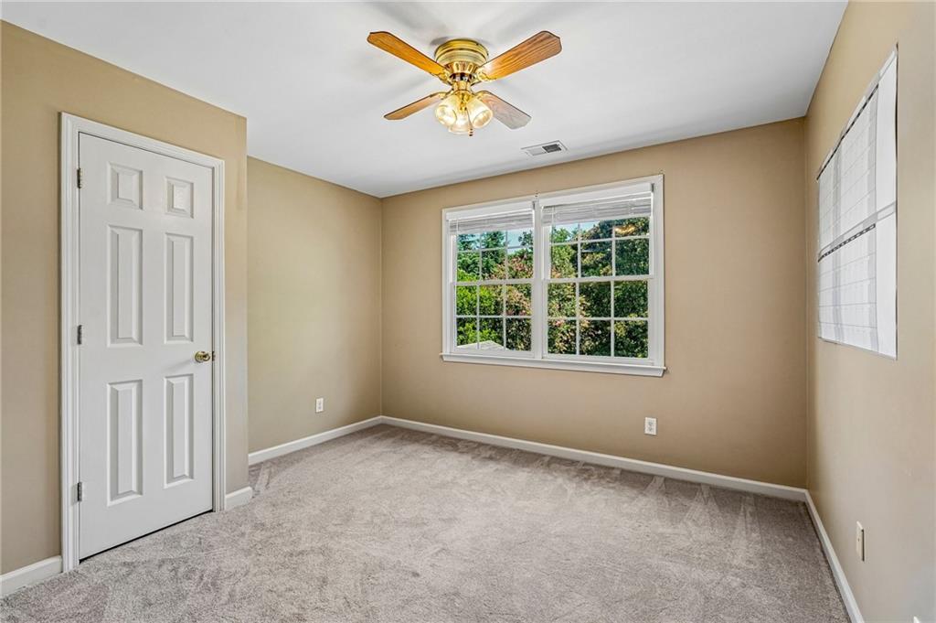 1515 Shagbark Way Property Photo 32