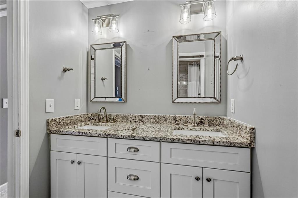 1515 Shagbark Way Property Photo 36