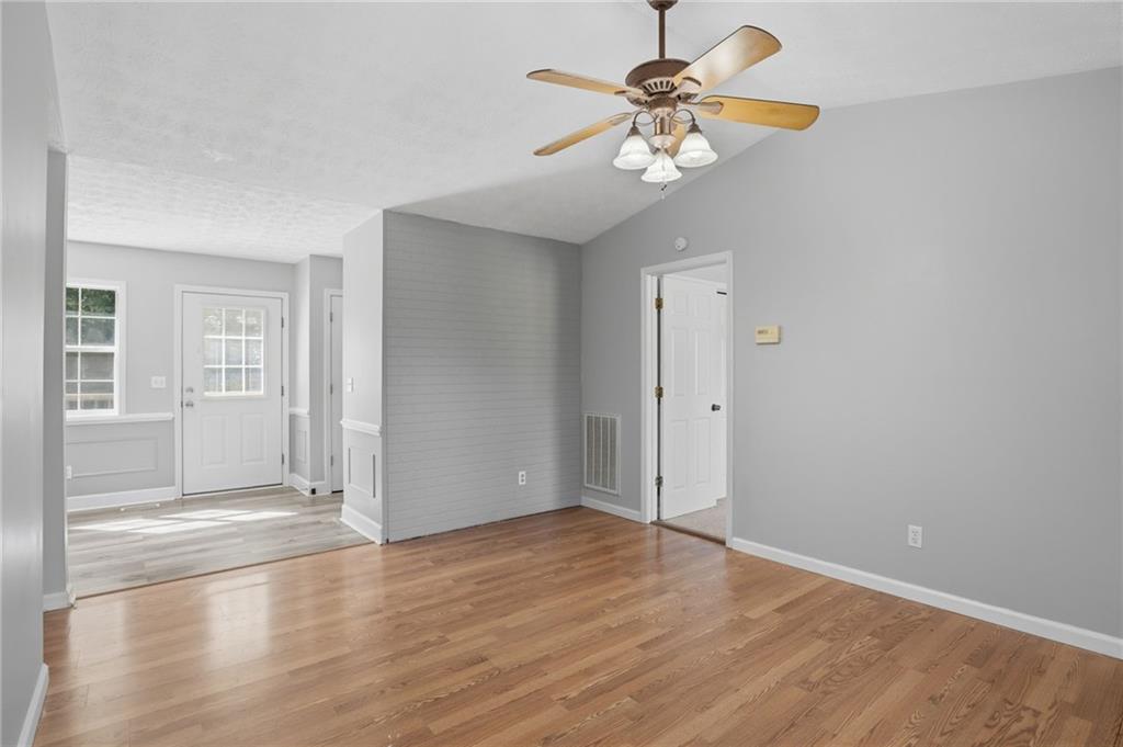 54 Cross Sabre Drive Property Photo 6