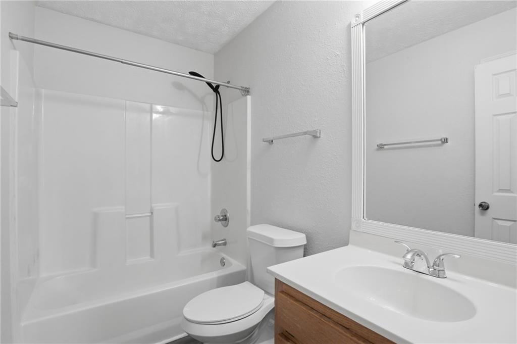 54 Cross Sabre Drive Property Photo 23