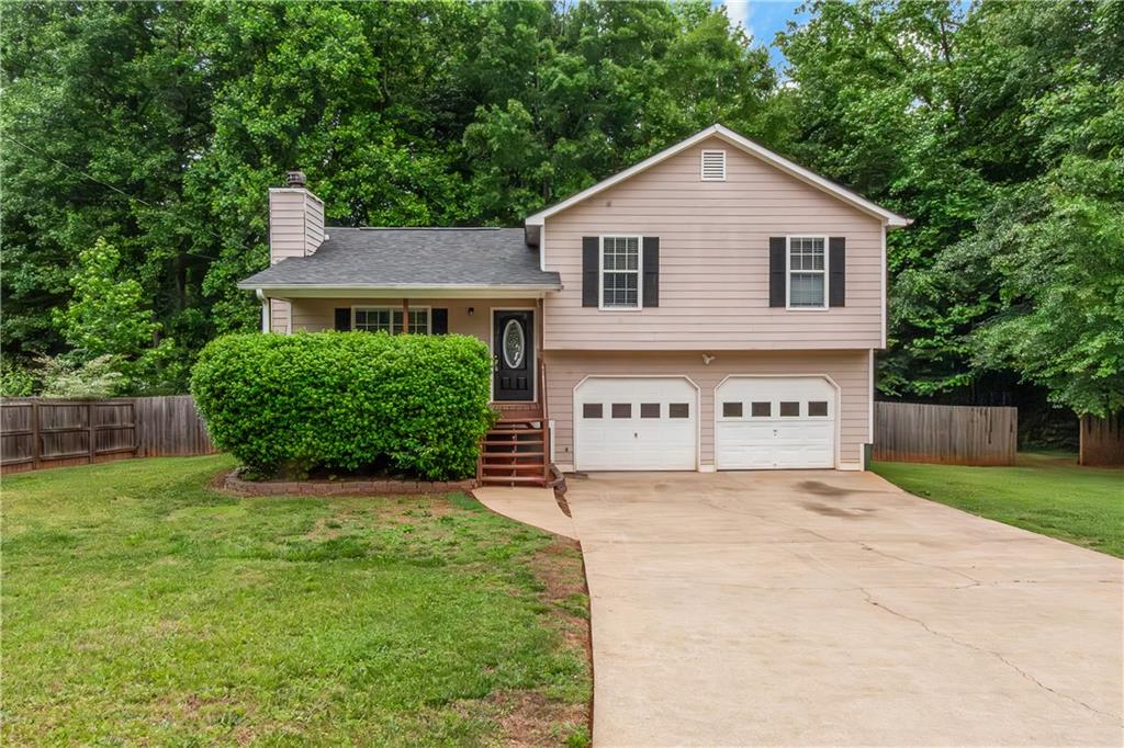 564 Rustin Drive Property Photo 1