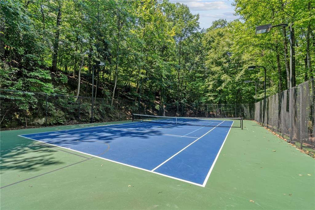 3946 Paces Ferry Road Nw Property Photo 47
