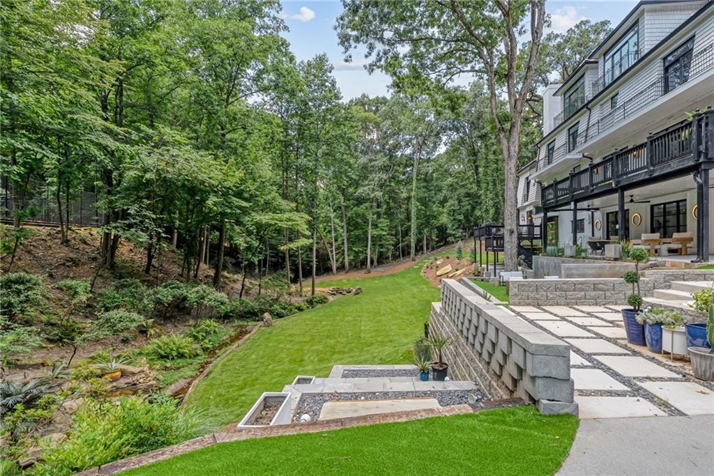 3946 Paces Ferry Road Nw Property Photo 48