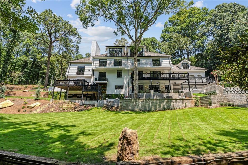 3946 Paces Ferry Road Nw Property Photo 51