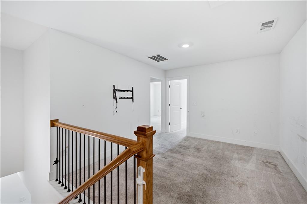 5825 Radford Loop Property Photo 23