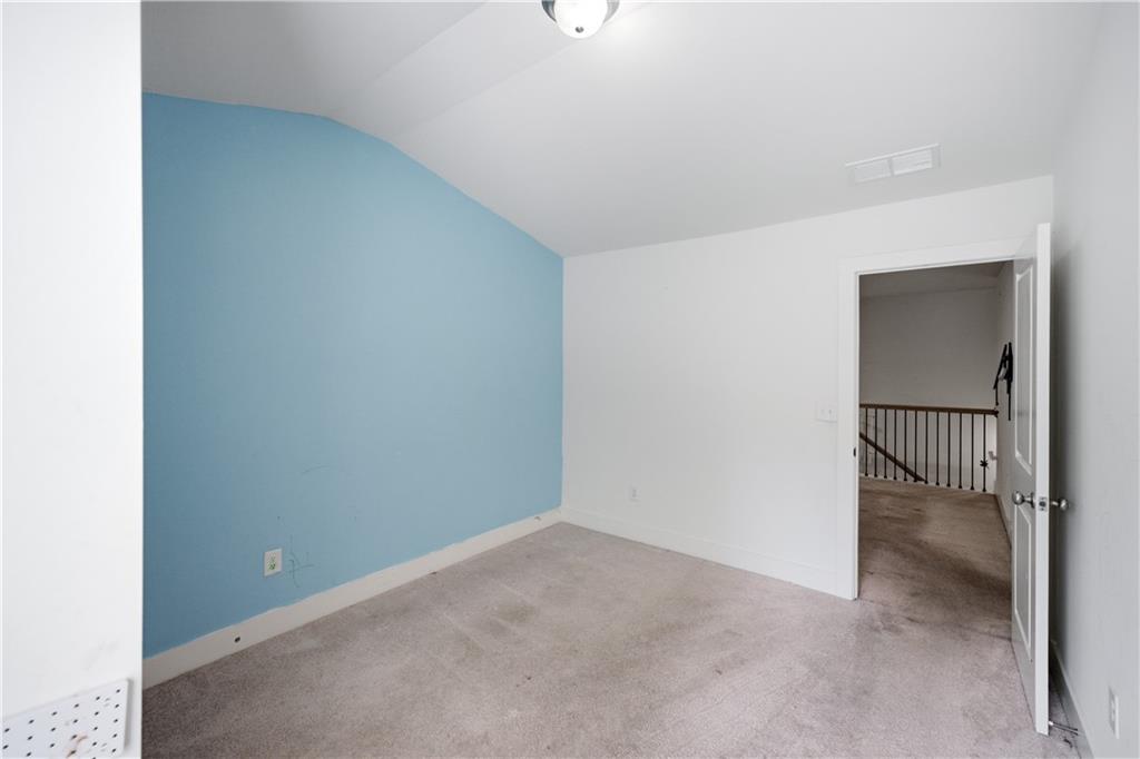 5825 Radford Loop Property Photo 27