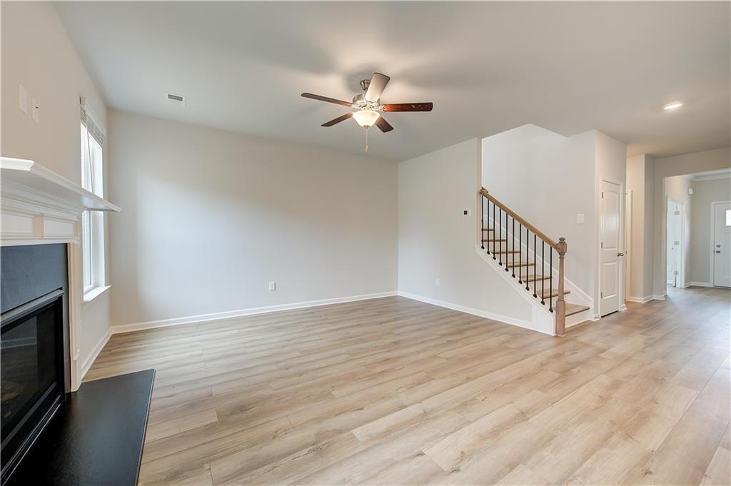 183 Dalston Cove Property Photo 12