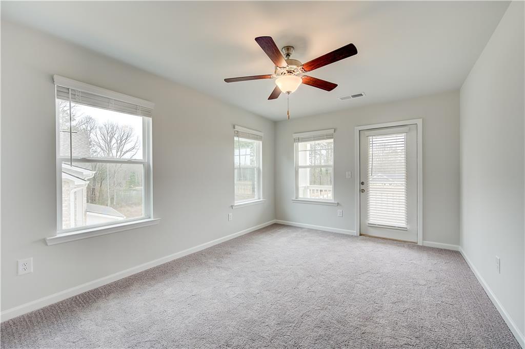 183 Dalston Cove Property Photo 19