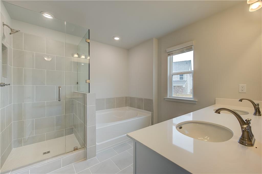 183 Dalston Cove Property Photo 24