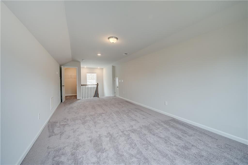 183 Dalston Cove Property Photo 28