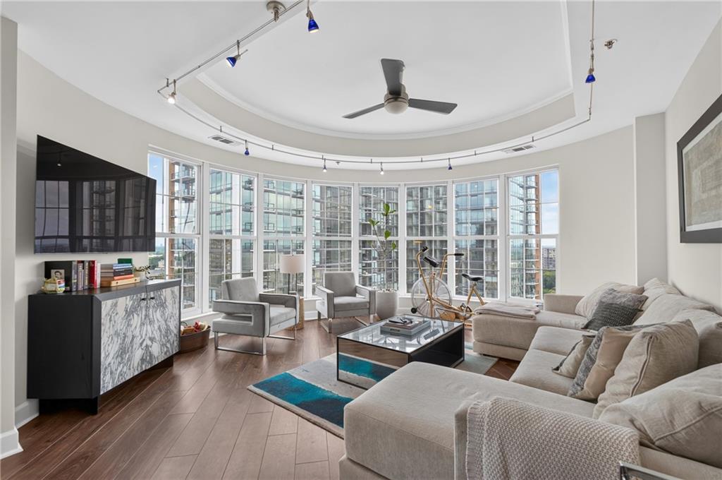 325 E Paces Ferry Road Ne Unit 1702 Property Photo 1