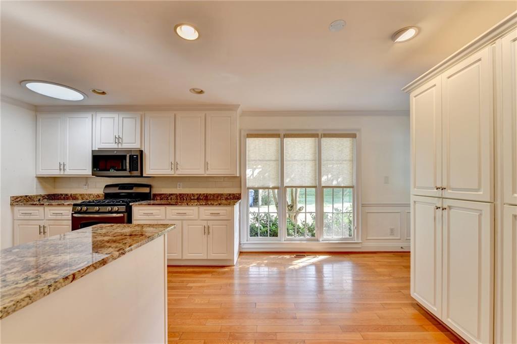 611 Iris Lane Property Photo 28