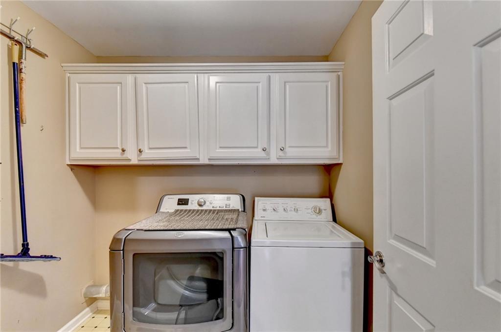 611 Iris Lane Property Photo 30