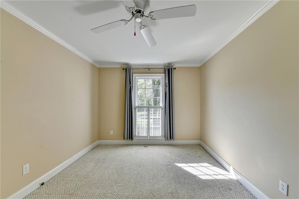 611 Iris Lane Property Photo 36