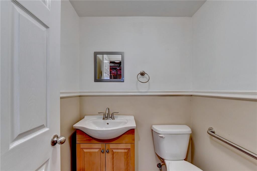 611 Iris Lane Property Photo 58