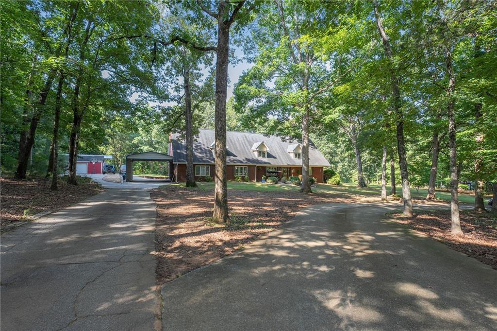 205 High Point Forest Drive Property Photo 9
