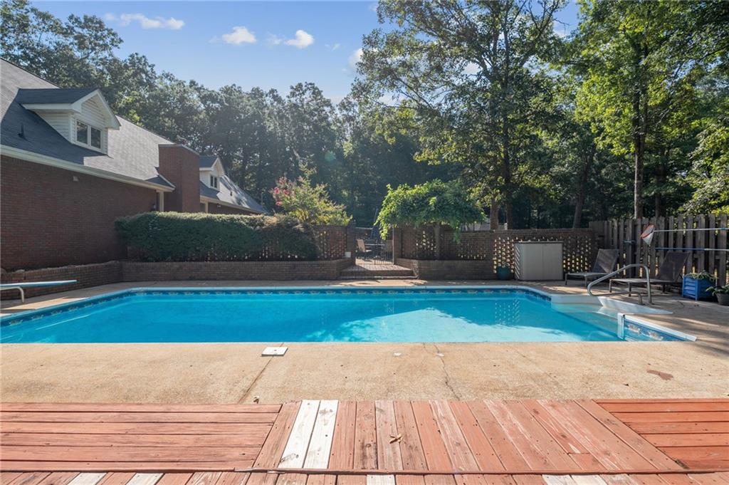 205 High Point Forest Drive Property Photo 34