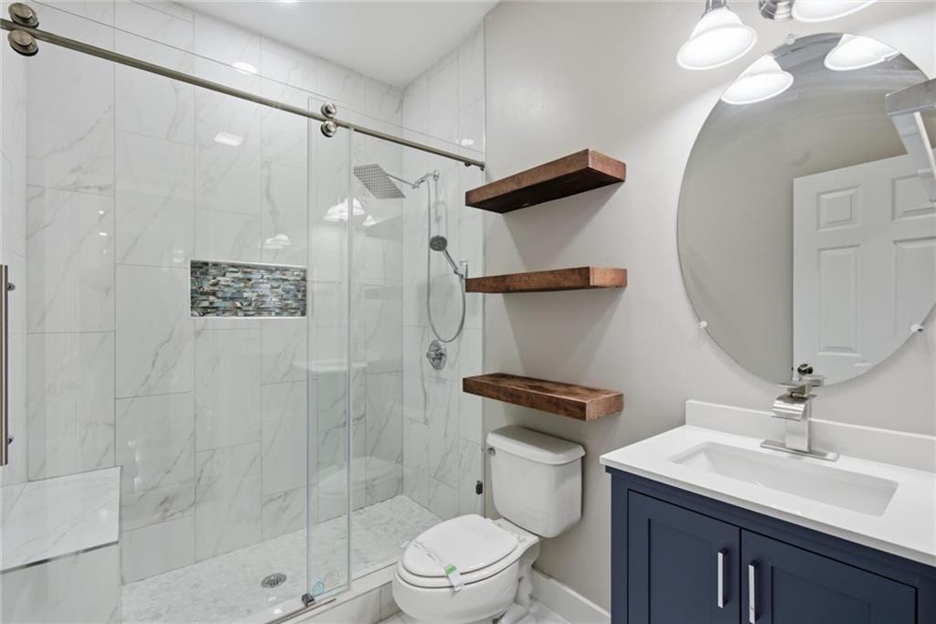 1203 Lanier Springs Drive Property Photo 8