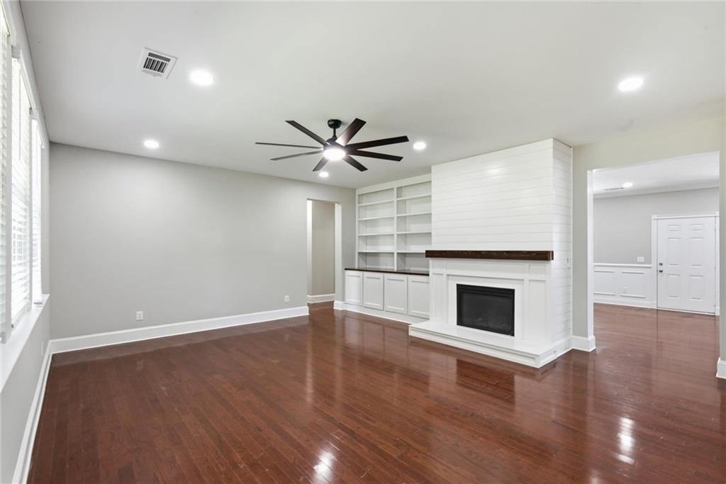 1203 Lanier Springs Drive Property Photo 12