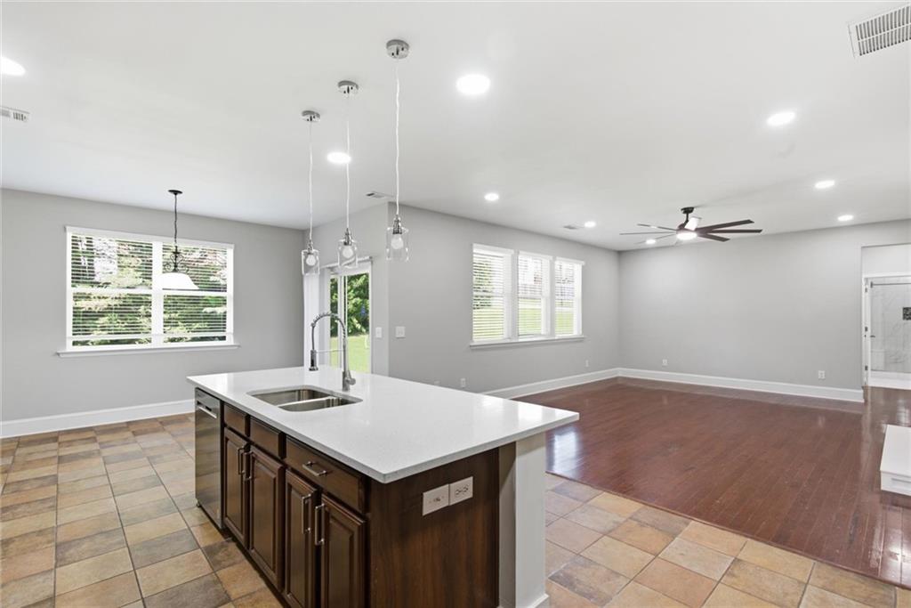1203 Lanier Springs Drive Property Photo 15