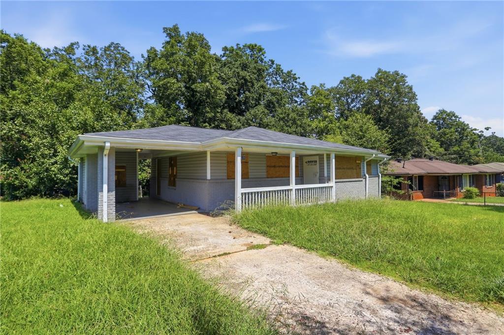 2824 Lynda Place Property Photo 1